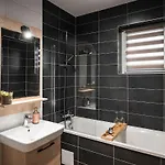 Skylark - Toronto Penthouse With Jacuzzi & Mountain View Brasov