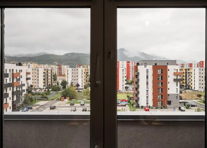 Διαμέρισμα Skylark - Toronto Penthouse With Jacuzzi & Mountain View