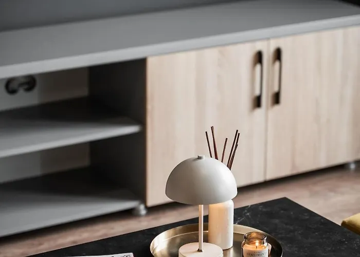 Διαμέρισμα Skylark - Toronto Penthouse With Jacuzzi & Mountain View Μπρασόβ