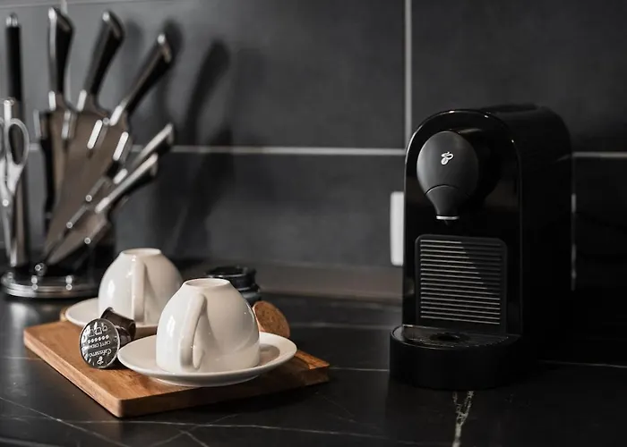 Skylark - Toronto Penthouse With Jacuzzi & Mountain View * Μπρασόβ